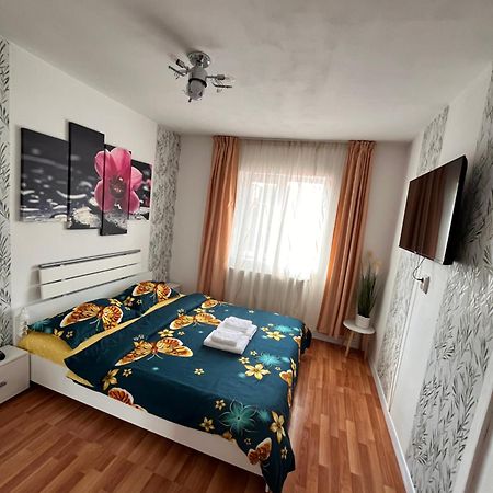 Apartament Medeea 1 Camera Astralis Zalău Eksteriør billede